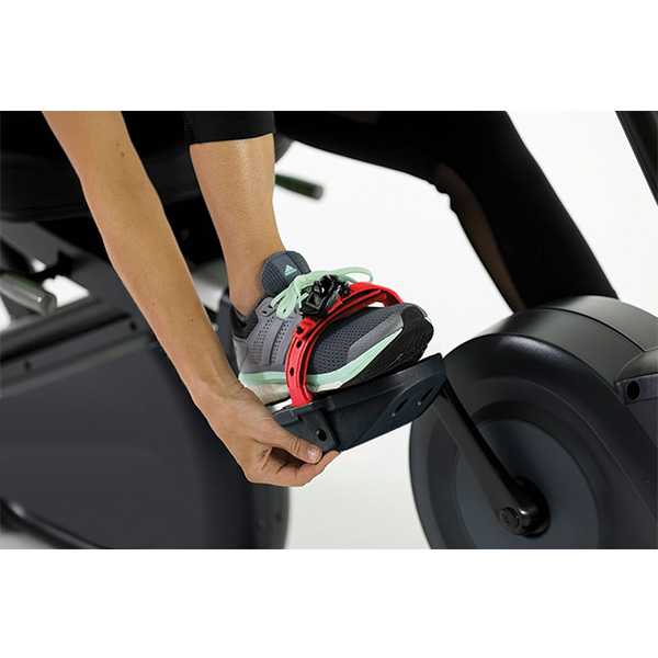 Gym Gear R98e Recumbent Bike Entertainment Series